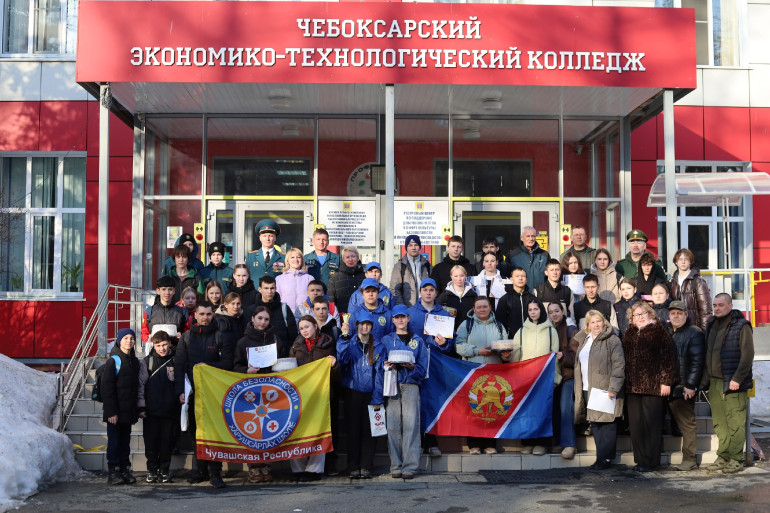 Завершился Республиканский конкурс «Герои нашего времени» им. Героя России Н.А. Петрова среди учащихся школ 8-9 классов