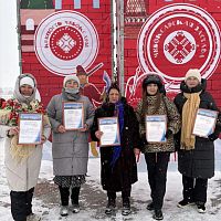 Поздравляем педагога - организатора Чебоксарского экономико-технологического колледжа Алексееву Ольгу Михайловну с заслуженной наградой!