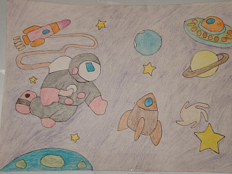 Космические фантазии: выставка рисунков ко Дню Космонавтики!