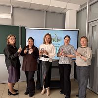 В нашем колледже, в рамках Недели психологии весна-2026, состоялся мастер-класс для педагогов: «Песочный сосуд»