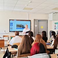 Лекция «Терроризм. Как не стать жертвой вербовки»
