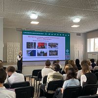 Амбассадоры проекта «Профессионалитет» из Чебоксарского экономико-технологического колледжа посетили СОШ № 48 и СОШ № 38 города Чебоксары