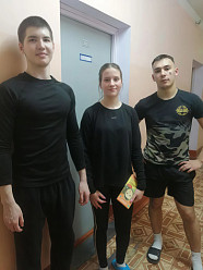 В общежитии № 1 прошло захватывающее спортивное событие — соревнование по настольному теннису!