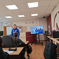 Вчера состоялась встреча с представителем регионального отделения ВОО «Молодая Гвардия Единой России»