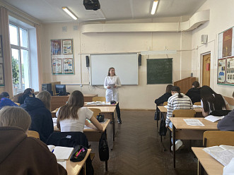 В колледже прошла важная беседа о ВИЧ: «Знать, чтобы жить»