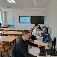 Студенты по специальности «Банковское дело» приступили к сдаче демонстрационного экзамена в рамках государственной итоговой аттестации