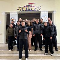 19 октября группы ПД-3К-25 и ПБ-1-26 вместе с преподавателями Гавриловой Т.Ю. и Соколовой Ю.А. посетили Чувашский государственный театр кукол