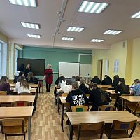 Встреча студентов выпускных курсов Чебоксарского экономико-технологического колледжа с представителями Чебоксарского кооперативного института