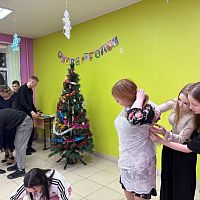 Новогоднее настроение царит в студенческих общежитиях колледжа