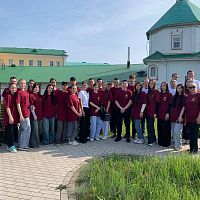 В Чебоксарах развернули 300-метровую Георгиевскую ленту