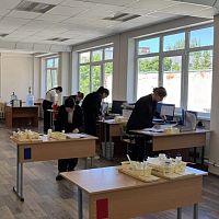 Студенты Чебоксарского экономико-технологического колледжа по специальности «Документационное обеспечение управления и архивоведение» успешно справились с демонстрационным экзаменом