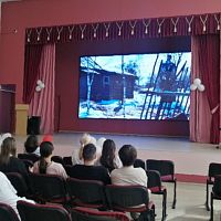 Кинопоказ фильма "Гагарин. Первый в космосе"