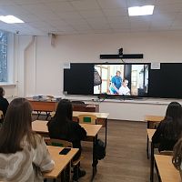 Первые декабрьские «Разговоры о важном» посвящены волонтерству