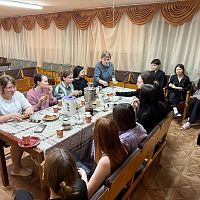 В общежитии №2 нашего колледжа состоялось традиционное праздничное чаепитие, посвященное проводам зимы – Масленице