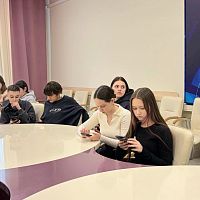 Мастер‑лекция «Женщины на войне и в тылу»