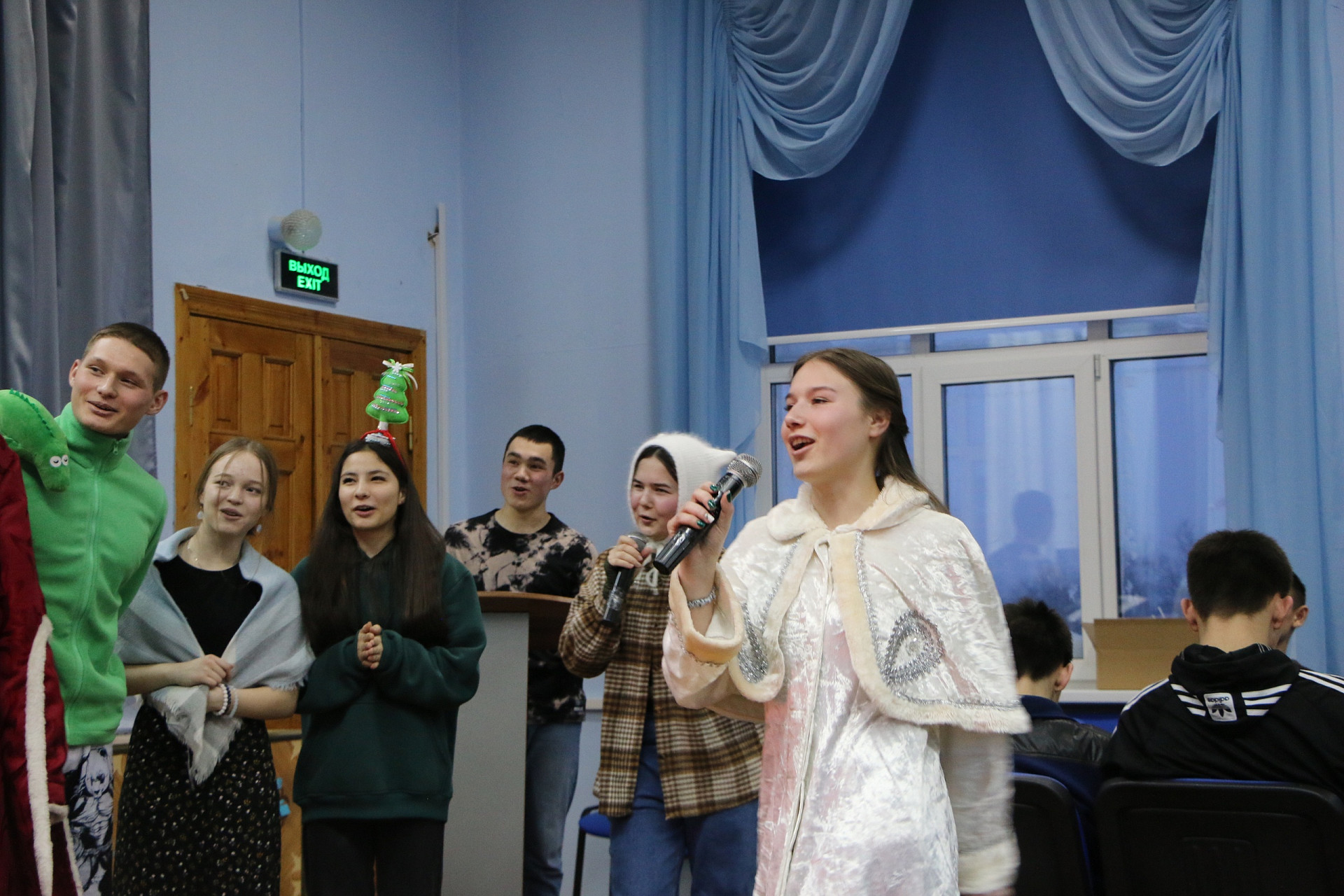Караоке-Баттл между студентами