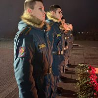 ИМЯ ТВОЁ НЕИЗВЕСТНО, ПОДВИГ ТВОЙ БЕССМЕРТЕН…