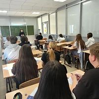 16 октября в рамках акции «Полиция и дети» прошла профилактическая встреча с первокурсниками