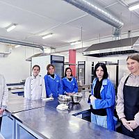 Знакомство с профессией повара: экскурсия для дошкольников в рамках проекта «Профессионалитет — детский сад»