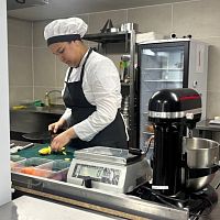 Студенты Чебоксарского экономико-технологического колледжа активно представляют компетенции «Поварское дело» , «Кондитерское дело», «Банковское дело» в Чемпионате профессионального мастерства «Профессионалы» - 2026