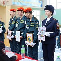 Прошёл традиционный смотр строя и песни