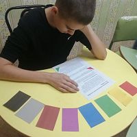 В рамках недели психологии был размещён информационный стенд психологической службы по теме «Цвет и ваш характер»