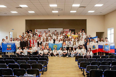 Студенты колледжа - участники межрегиональной школы проекта «Разные. Смелые. Молодые»