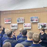 На экскурсию – в архив