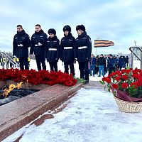 В ЧУВАШИИ ПОЧТИЛИ ПАМЯТЬ ЗАЩИТНИКОВ ОТЕЧЕСТВА