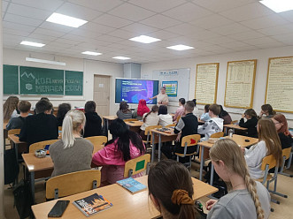 Чебоксарский экономико-технологический колледж присоединился к кинонеделе «Код Менделеева»