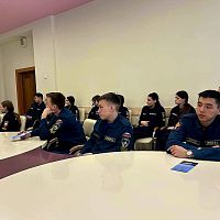 Профориентационная встреча с сотрудниками Пограничного управления ФСБ России по Восточному арктическому району