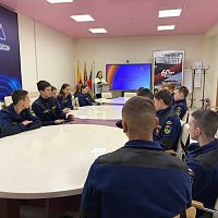 25 декабря — день, когда в России отмечают принятие Федеральных конституционных законов о Государственных символах РФ