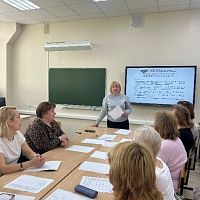 3 июня 2025 года на базе Чебоксарского экономико-технологического колледжа состоялось заседание Республиканского учебно - методического объединения по направлению сферы услуг и технологии общественного питания