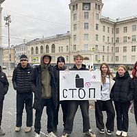 Студенты Чебоксарского экономико-технологического колледжа сказали решительное «НЕТ» вейпам