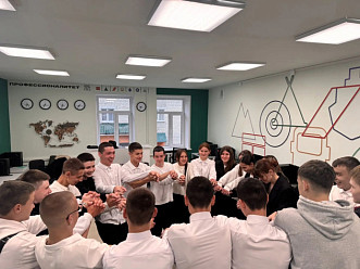 «Мы — одна команда»: в колледже прошёл тренинг на сплочение первокурсников