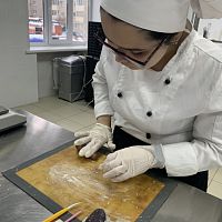 Внутренние отборочные соревнования «Молодые профессионалы» WorldSkills Russia по компетенции «Кондитерское дело»