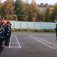 В колледже прошла линейка ко Дню гражданской обороны