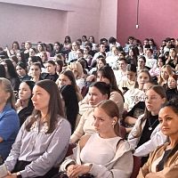  Прошел показ спектакля "Поллианна" Театра юного зрителя