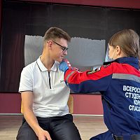 Знать, как помочь - это суперсила