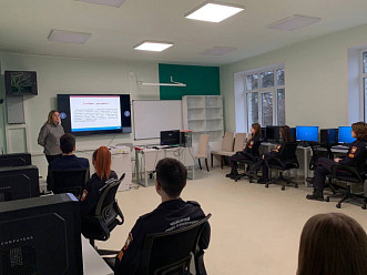 Познавательный информационный час на тему «Выдающиеся юристы России и Чувашской Республики»