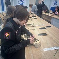 Мастер-класс «Браслеты жизни для солдат СВО»