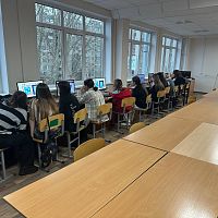 Увлекательный урок, посвящённый кибербезопасности и искусственному интеллекту