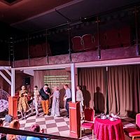 Караоке и Островский в Камерном театре