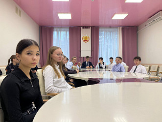 Встреча со школьниками