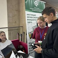 Студенты и преподаватели Чебоксарского экономико-технологического колледжа приняли участие в масштабной образовательной выставке «Навигатор поступления»