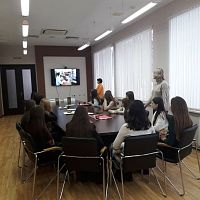 Студенты посетили национальную библиотеку
