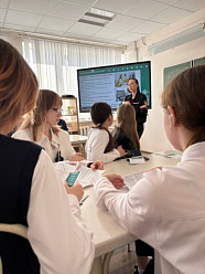 Учащиеся школ познакомились с профессиями на профориентационных мероприятиях в рамках чемпионата «Абилимпикс»!