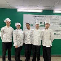 Студенты Чебоксарского экономико-технологического колледжа активно представляют компетенции «Поварское дело» , «Кондитерское дело», «Банковское дело» в Чемпионате профессионального мастерства «Профессионалы» - 2026