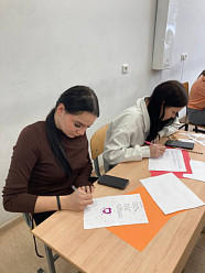 «Вам, Любимые!» Творческое занятие «Книжка тёплых слов»